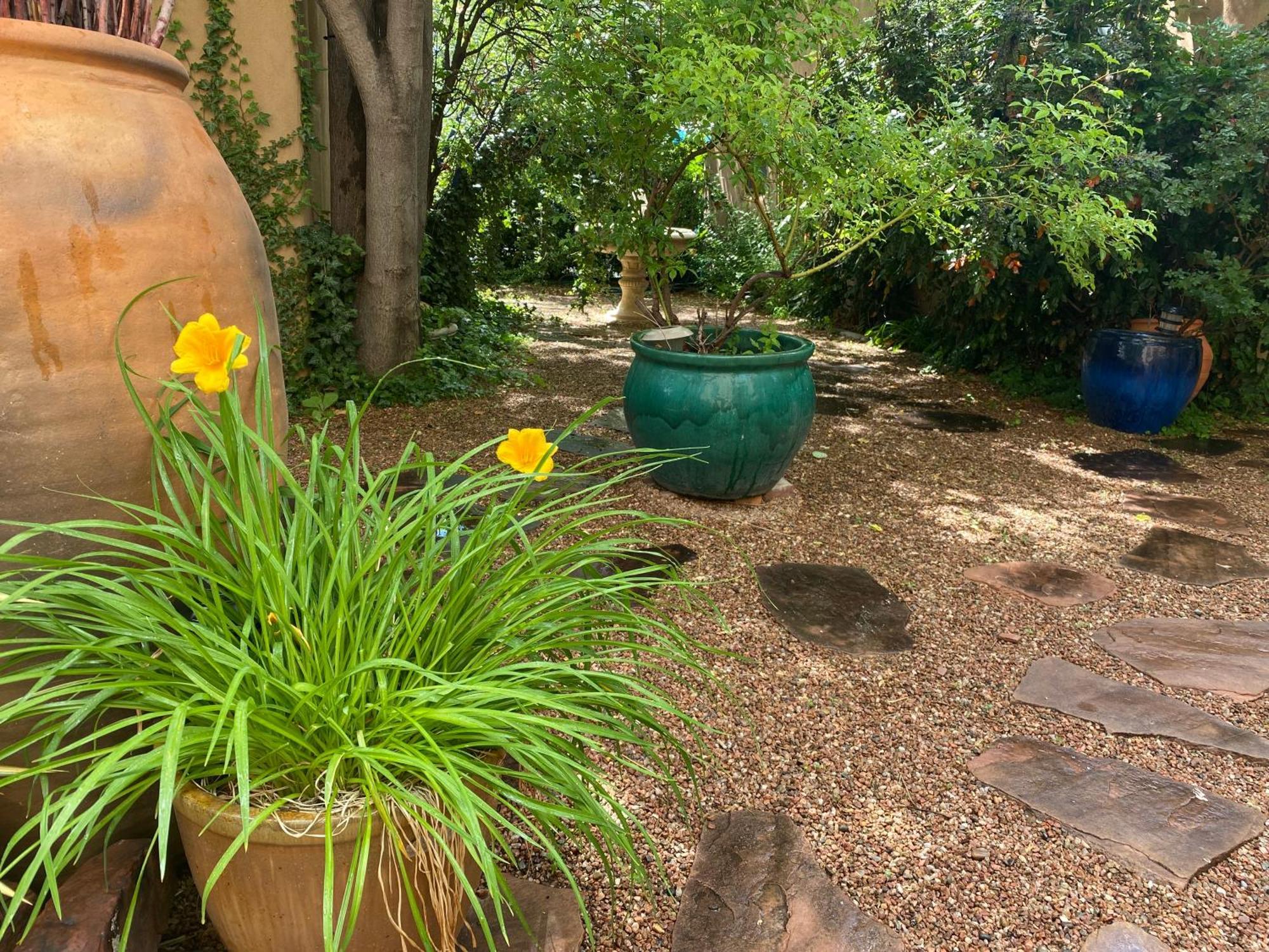 Casa De Tres Lunas/House Of Three Moons Santa Fe Esterno foto